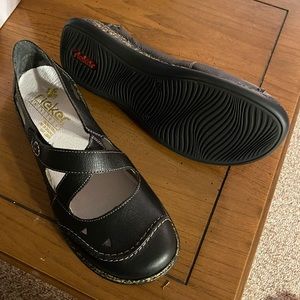 Rieker Mary Jane style Flats size 9.5 or 41
